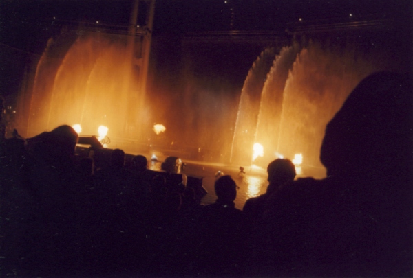 Flamb&eacute;e - Der Expo-See in Flammen